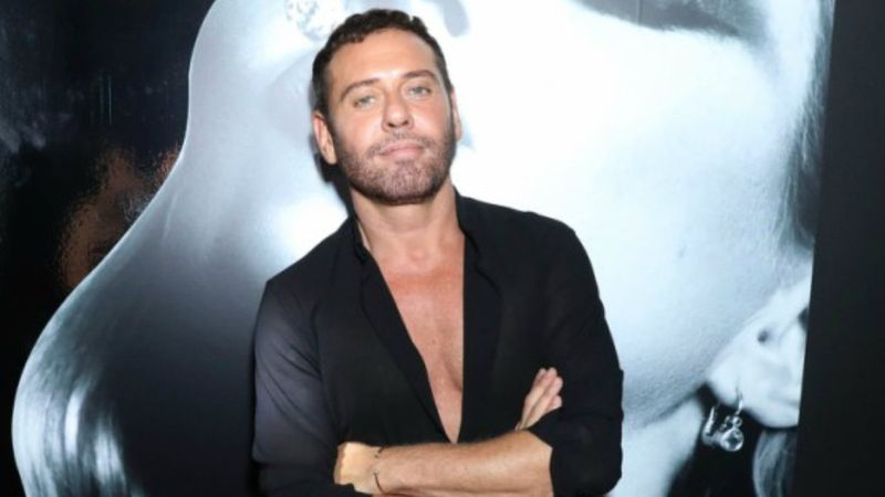 Mert Alaş kimdir, kaç yaşında? Jennifer Lopez'in çıplak poz verdiği Mert Alaş ne iş yapıyor?