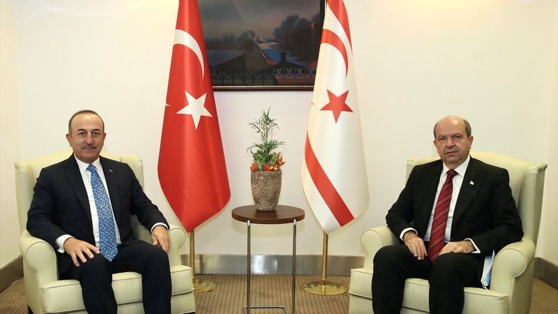 Mevlüt Çavuşoğlu, KKTC Cumhurbaşkanı Ersin Tatar'la görüştü