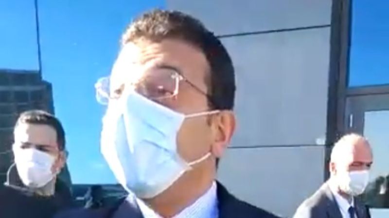 Ekrem İmamoğlu, kendisini yuhalayan taksicilerin üzerine yürüdü