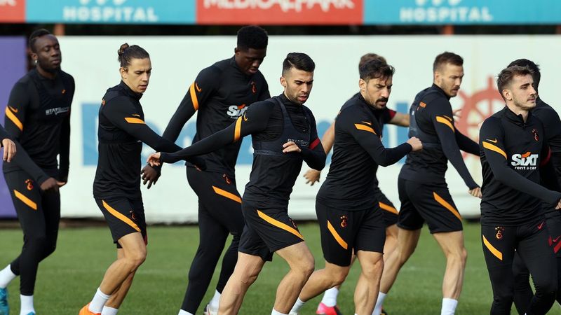 Radamel Falcao salonda çalışmalara başladı