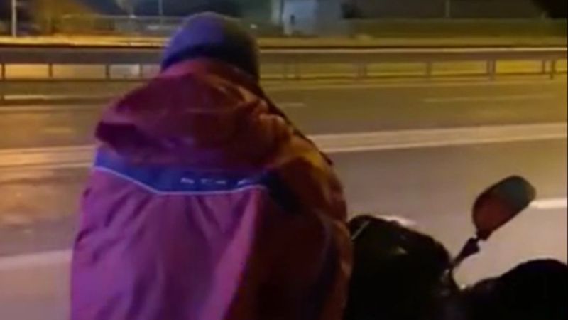 İstanbul'da laf attığı kadınlara bakarak mastürbasyon yapan sapık