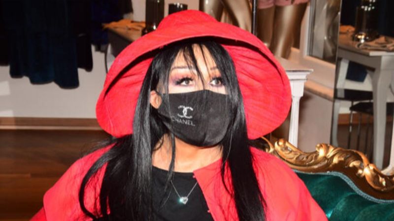 Bülent Ersoy: Kürklerimi bağışlayacağım