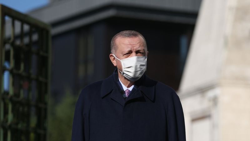 Cumhurbaşkanı Erdoğan'dan yeni koronavirüs tedbirleri sinyali