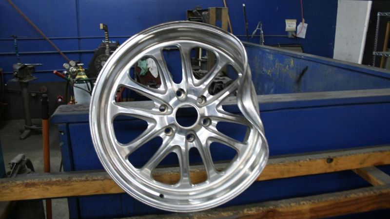 Uzmanlardan sürücülere hasarlı jant uyarısı