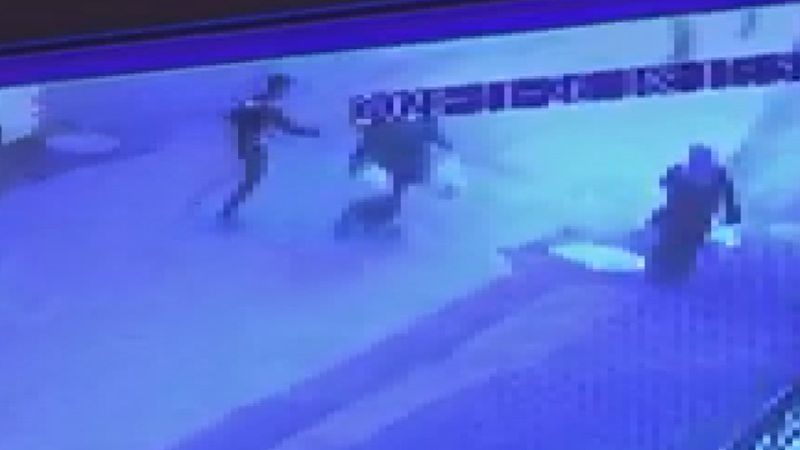 Maltepe'de alışverişten dönen kadın saldırıya uğradı