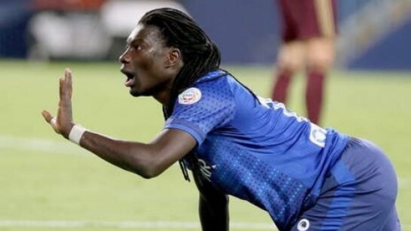 Bafetimbi Gomis, Al Hilal'a kupa kazandırdı