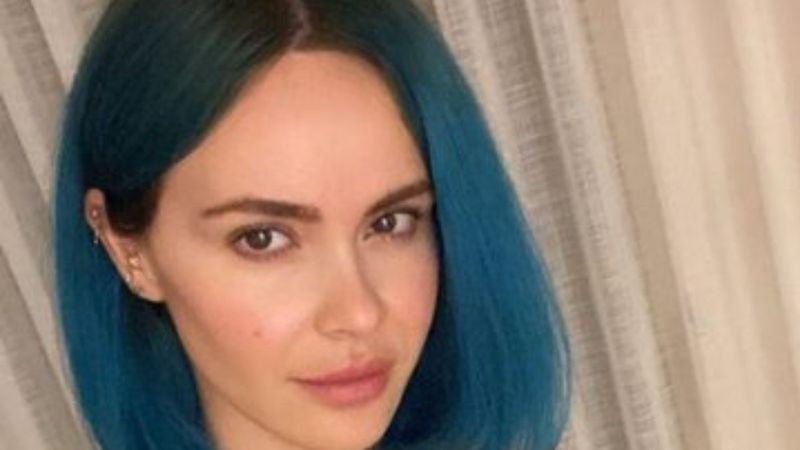 Zeynep Sever Demirel, saçlarını maviye boyadı