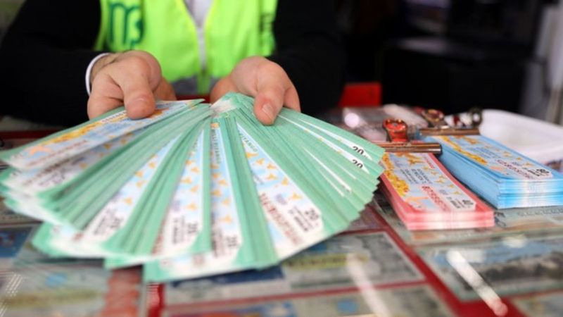 Milli Piyango yılbaşı biletleri ne kadar? Büyük ikramiye kaç milyon lira? Çeyrek, yarım, tam bilet fiyatları..