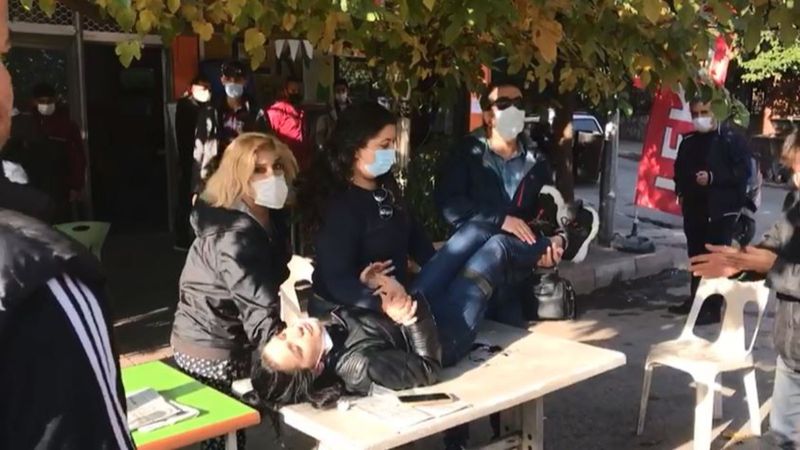 Aydın'da tartıştığı kız arkadaşını sokak ortasında bacağından bıçakladı