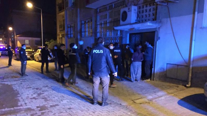 Aydın'da barışma teklifi reddedilen kişi, eve ateş açtı