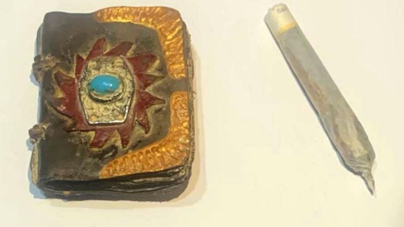 Muğla'da bin yıllık altın işlemeli Tevrat bulundu