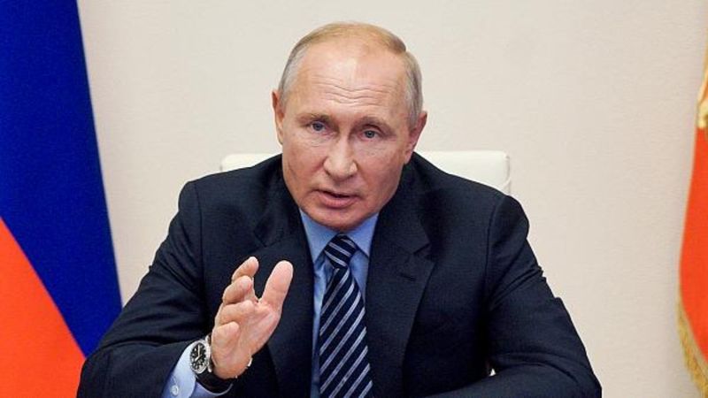Putin'den 'aşılama çalışmasına başlayın' talimatı
