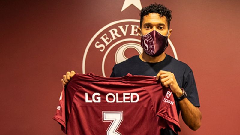 Gael Clichy, Servette ile anlaştı
