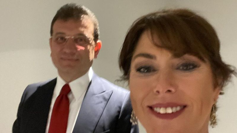 Şirin Payzın, İmamoğlu ile selfie yaptı