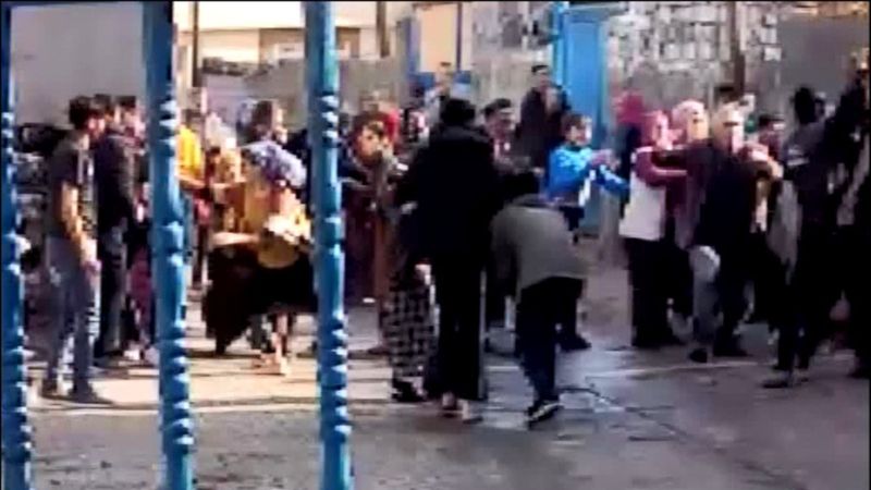 Diyarbakır'da kısıtlamada taşlı, sopalı, bıçaklı kavga