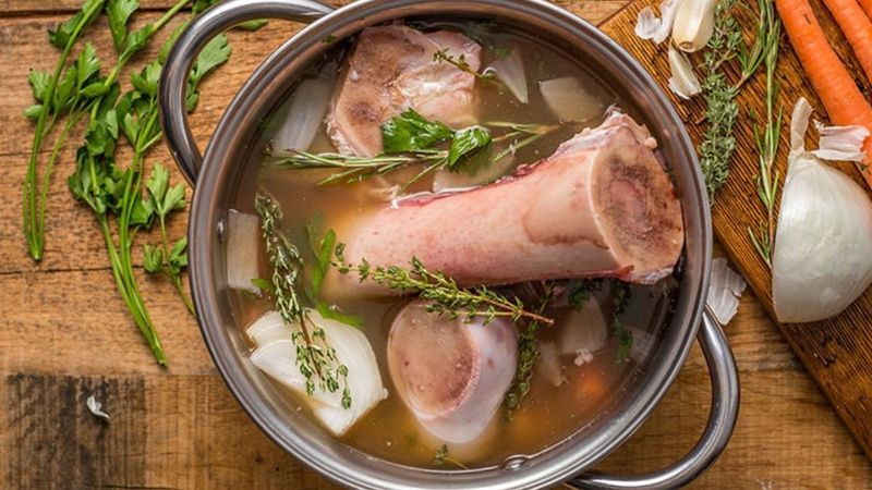 Yenilenmenin geleneksel hali: Kemik Suyu