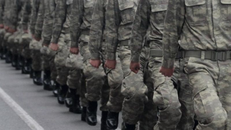 Asker sevklerine erteleme