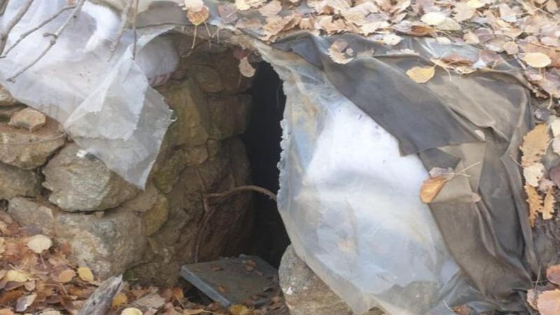 Bingöl'de teröristlere ait sığınaklarda 135 kilo esrar ele geçirildi