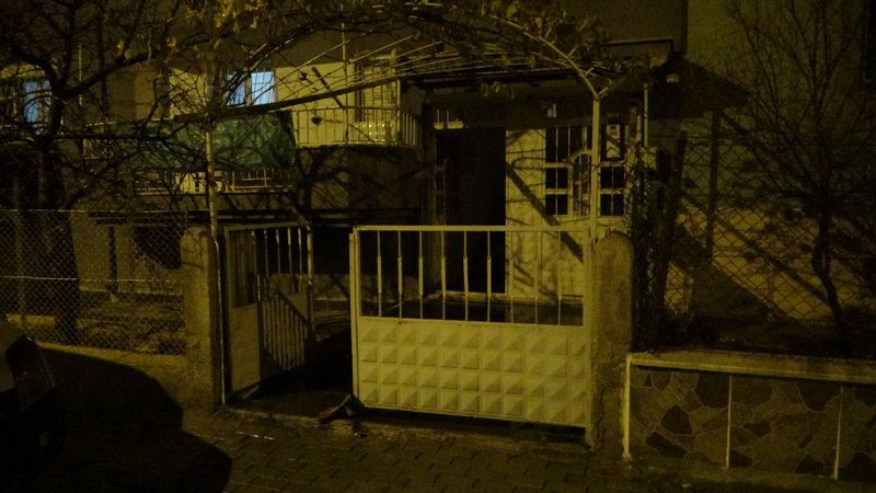 Uşak’ta alkollü şahıs, yanlışlıkla kendisini vurdu