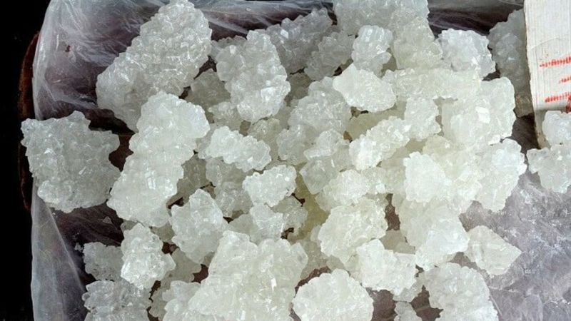 Nöbet şekeri nedir, faydaları nelerdir? Ağız yarasını geçiren nöbet şekeri nasıl kullanılır?