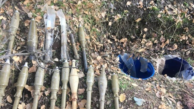 Hakurk ve Avaşin bölgelerinde PKK'ya ait silah ve mühimmat ele geçirildi