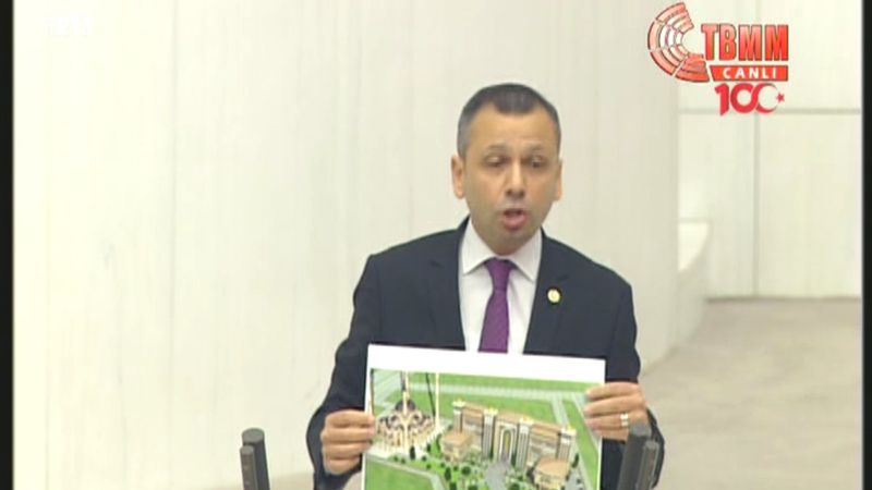 Burak Erbay: Diyanet'in yaptıkları haramdır