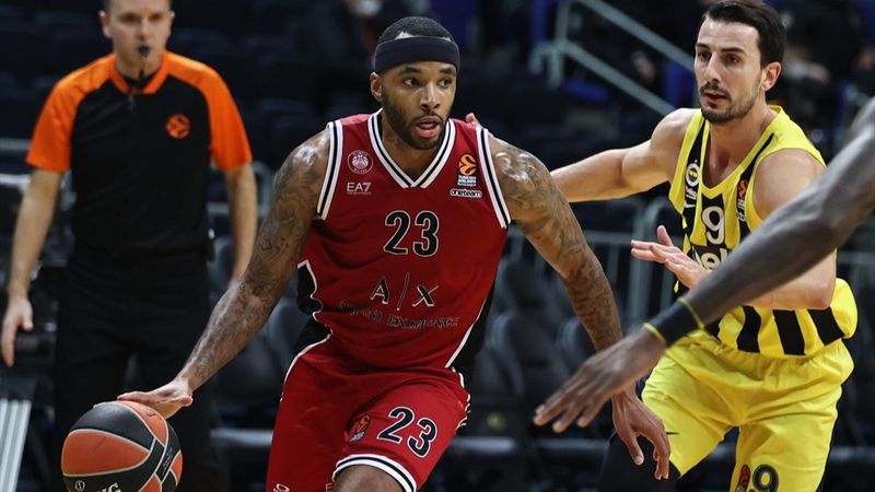 Fenerbahçe Avrupa Ligi'nde Milan'a yenildi