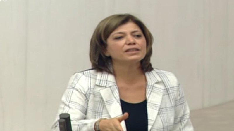 Meral Danış Beştaş: PKK'lıların cenazesine gitmeye devam edeceğiz