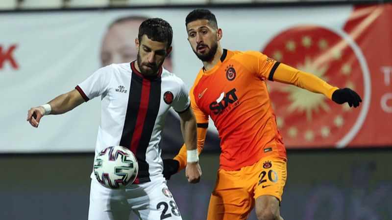 Fatih Karagümrük-Galatasaray - CANLI SKOR