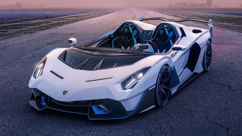 Sadece bir adet üretilen otomobil: Lamborghini Aventador SC20
