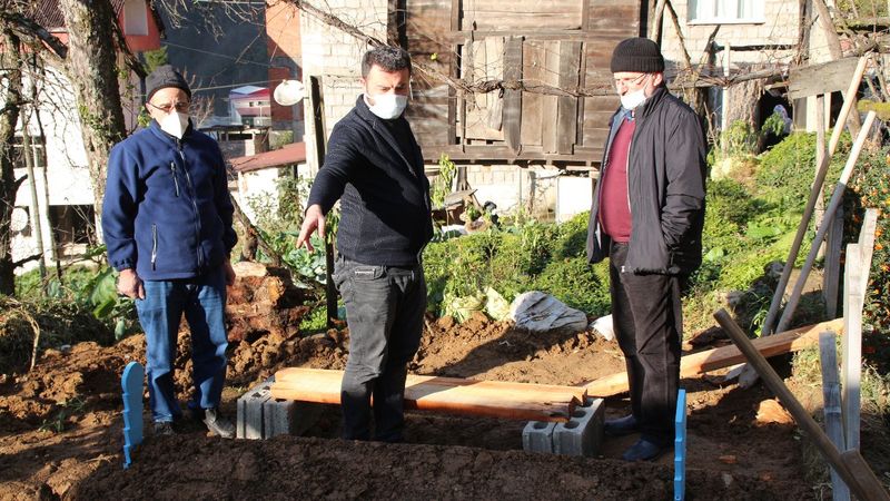 Rize'de koronavirüsten 5 kişiyi kaybeden aile, 1 can daha verdi