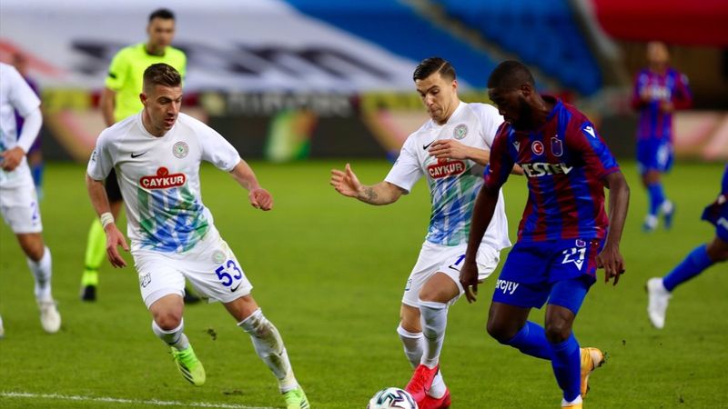 Trabzonspor, Rizespor'u 2 golle geçti