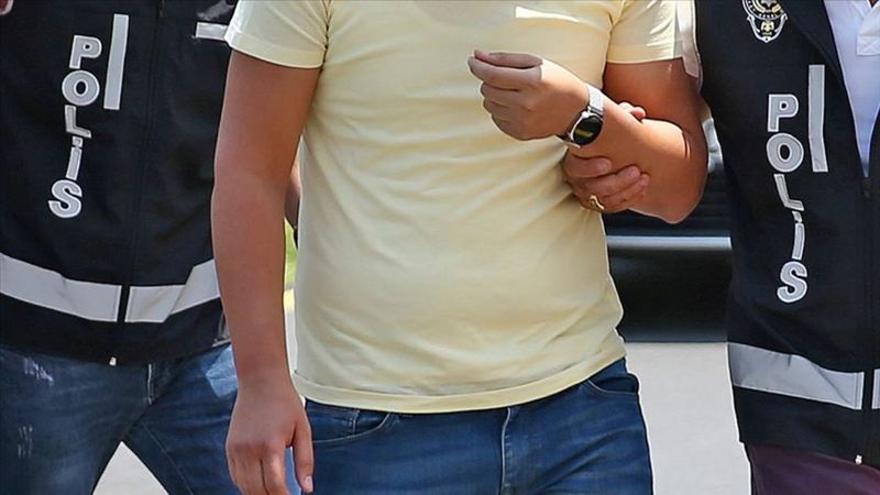 Balıkesir'de peygamberin soyundan geldiğini iddia eden 4 dolandırıcı tutuklandı