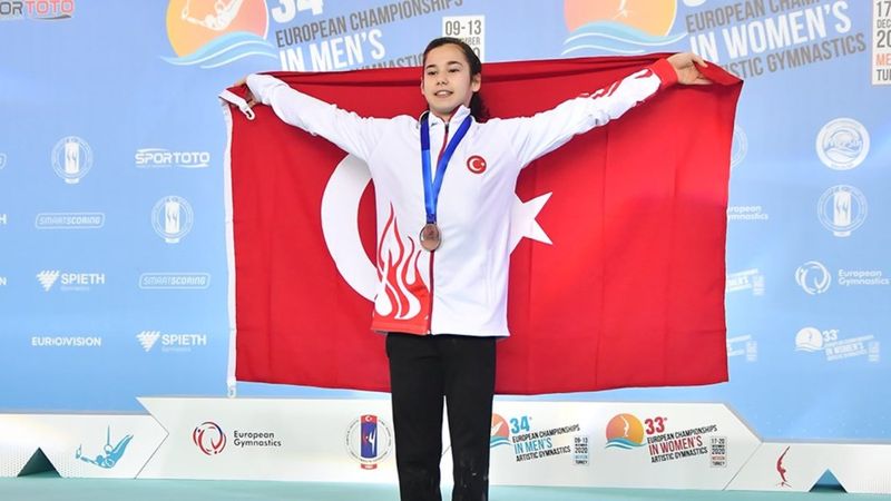 Derin Tanrıyaşükür bronz madalya kazandı