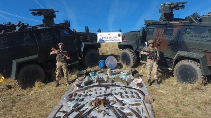 Bitlis'te PKK'ya ait 1 ton amonyum nitrat ele geçirildi