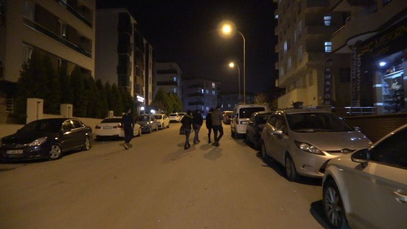 Gaziantep'te bir kişi kızının gözü önünde vuruldu