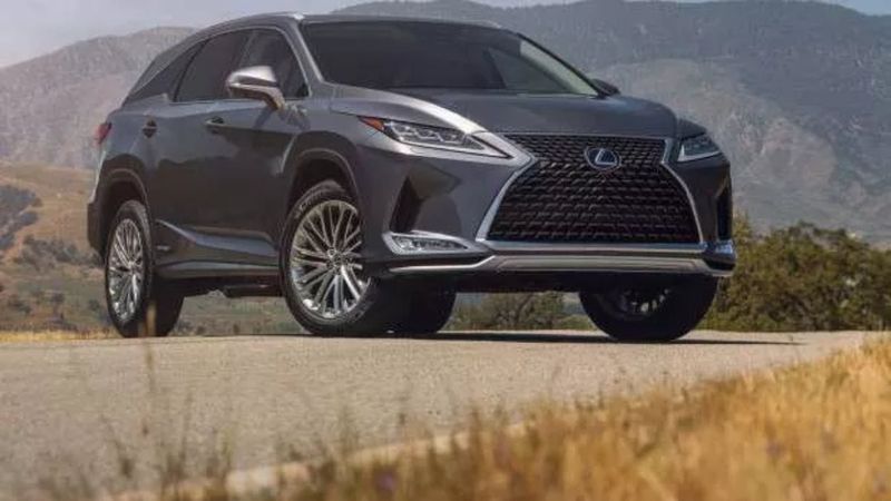 Lexus RX, en iyi premium hibrit otomobil seçildi
