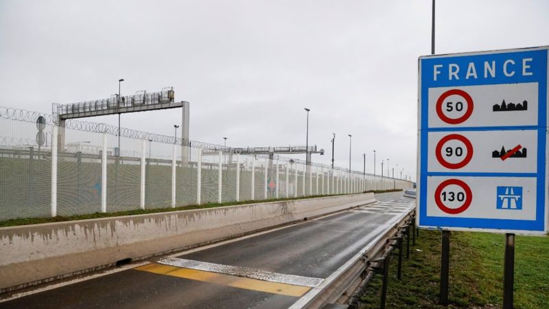 Fransa, İngiltere'ye kapılarını açıyor