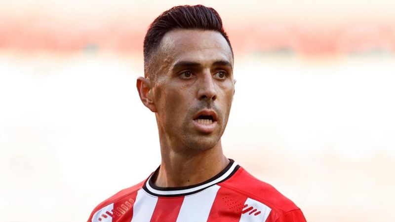 Fenerbahçe'ye gelmeyen Zahavi'nin işi rast gitmiyor