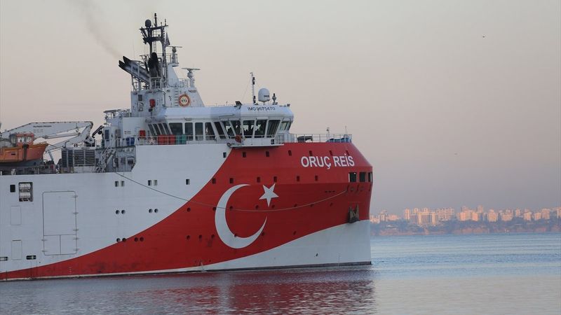 Oruç Reis, Antalya Limanı'ndan ayrıldı