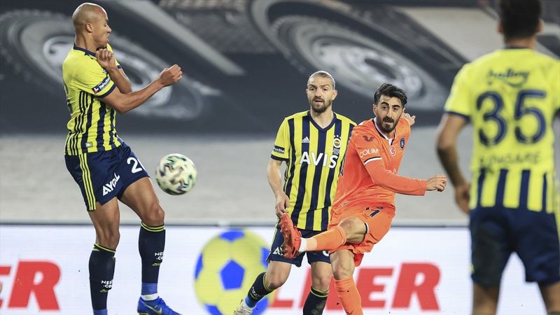 Fenerbahçe, Başakşehir'i 4 golle geçti