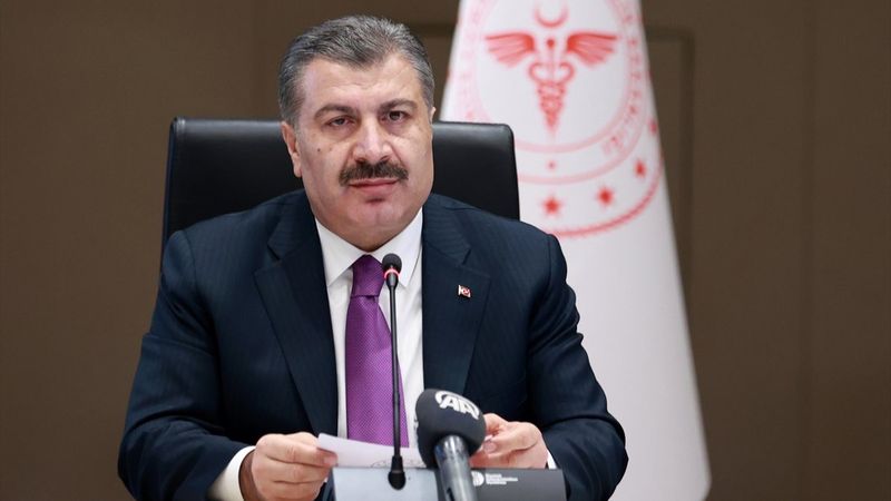 Bakan Koca: Çin'den alınan korona aşısı yola çıkıyor