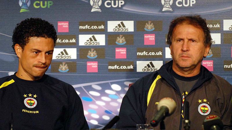 Zico: Alex'e sen koşma diğerleri senin yerine koşsun dedim