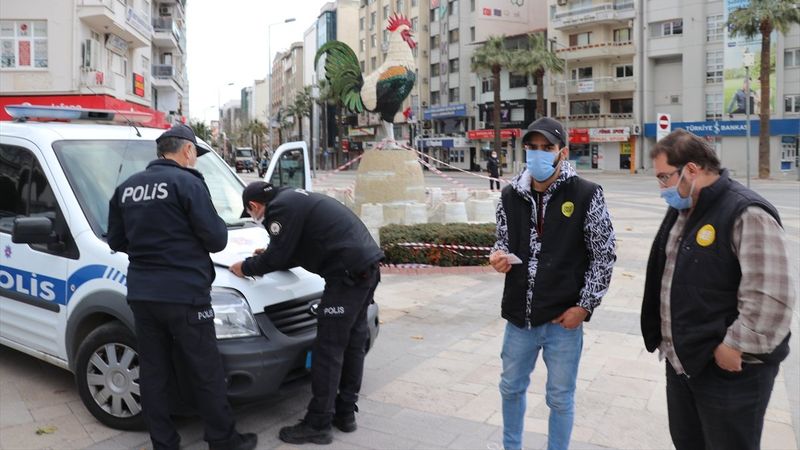 Kısıtlamada dışarı çıkan Afgan turist olduğunu söyledi, cezayı yedi