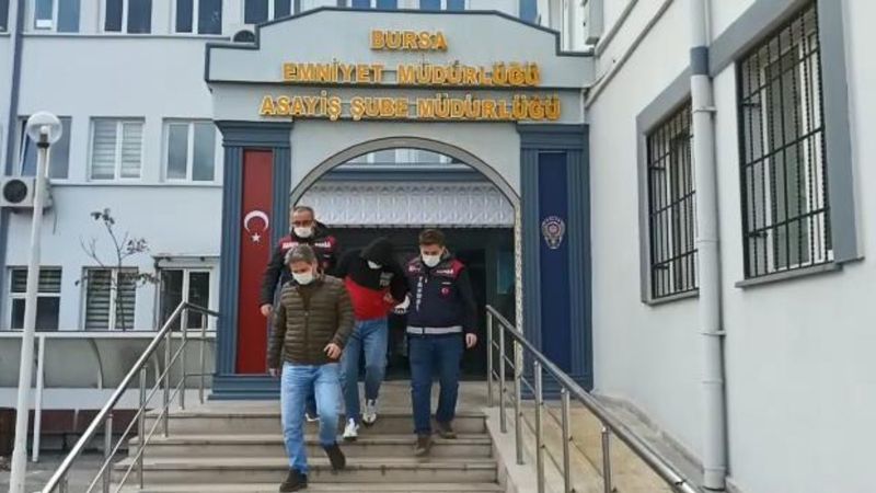 Bursa'da kapkaççı, aracından tespit edildi