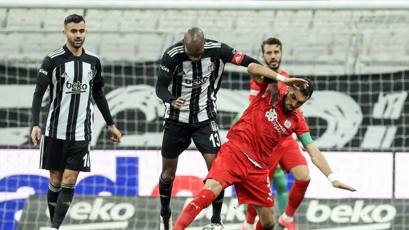 Beşiktaş, Sivasspor'u 3 golle geçti
