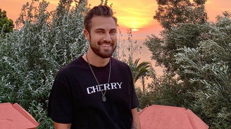 Doğuş Çabakçor kimdir? Doya Doya Moda jürisi Doğuş Çabakçor kaç yaşında, nereli?