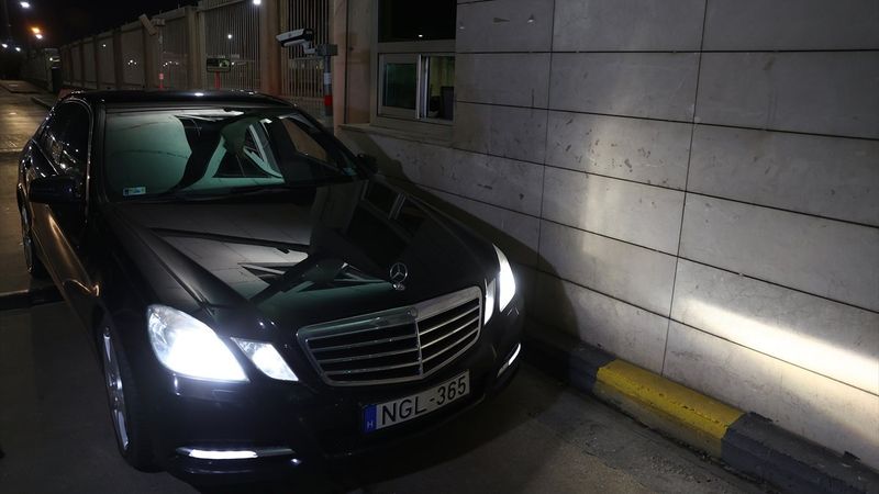 Yurt dışından giriş yapanlara, PCR testi ibrazı uygulaması başladı