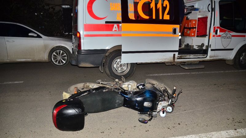 Samsun'da alkollü sürücü, yayaya çarptı: 2 yaralı