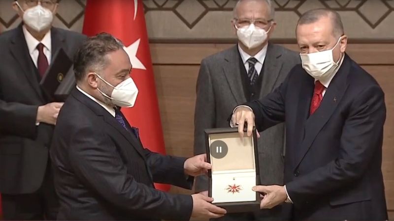 Koleksiyoner Mehmet Çebi, Cumhurbaşkanlığı Kültür ve Sanat Ödülü aldı